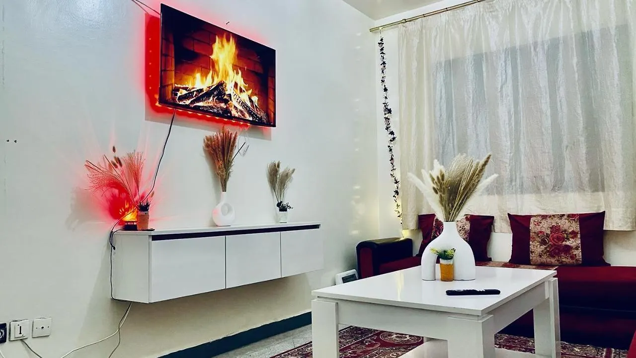 Cozy Airport Apartment Only 5 Minutes Walk Marrakesh