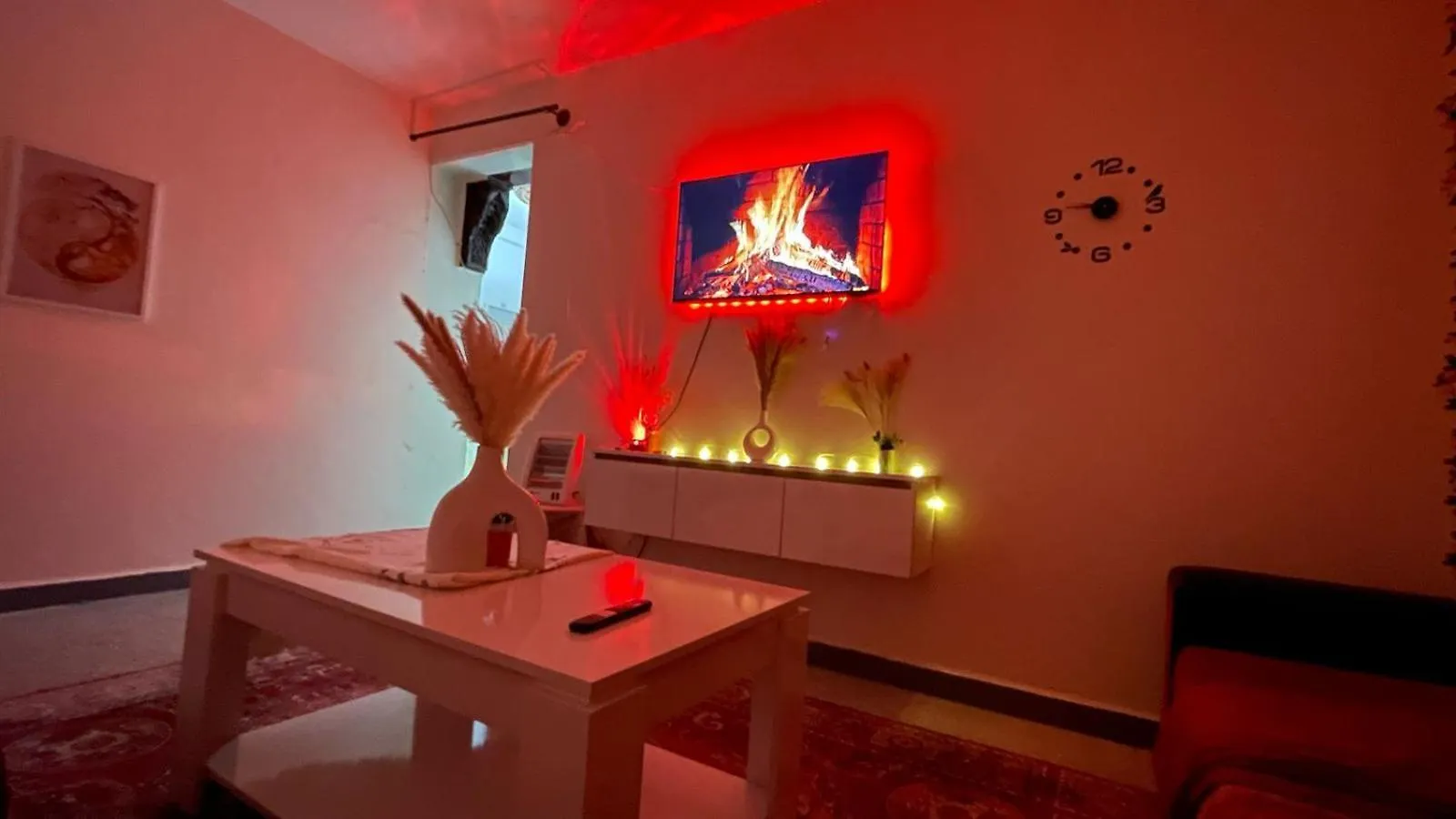 Cozy Airport Apartment Only 5 Minutes Walk Marrakesh