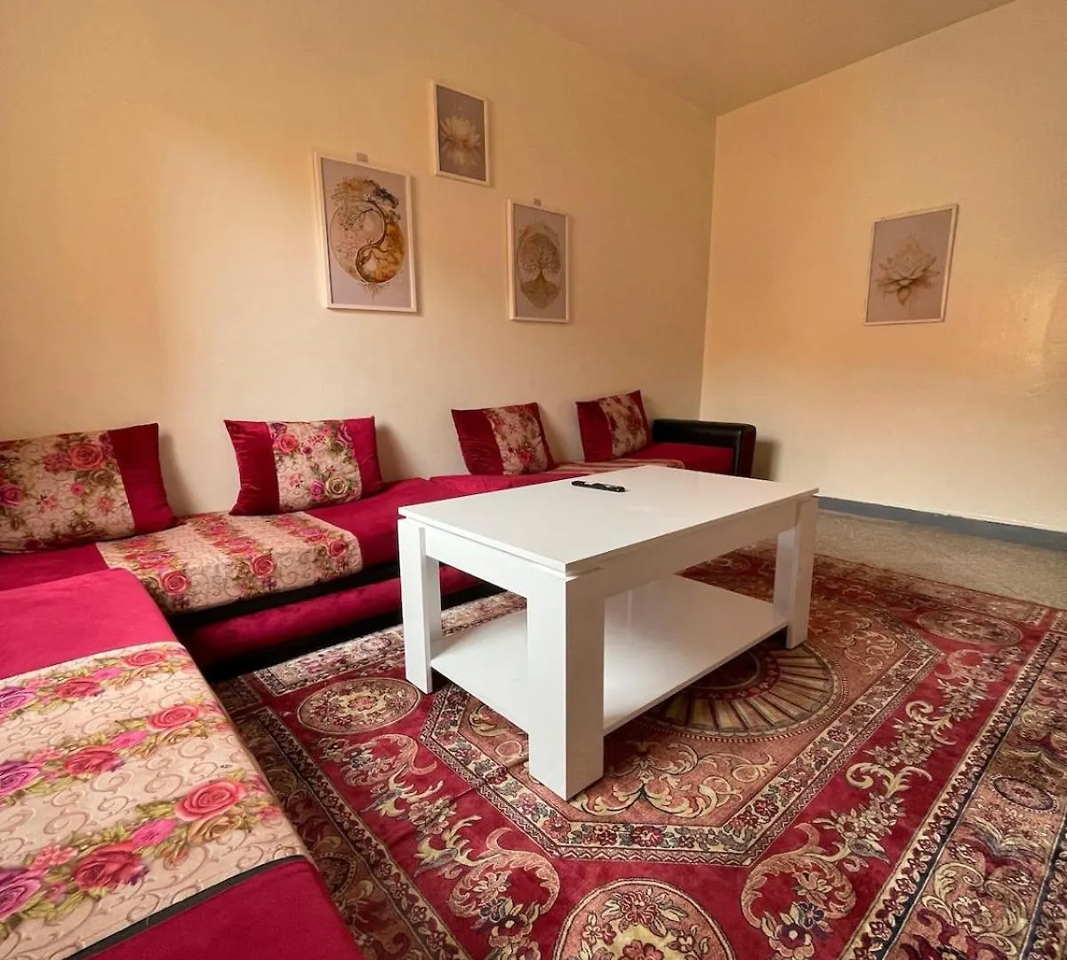 Cozy Airport Apartment Only 5 Minutes Walk Marrakesh Morocco